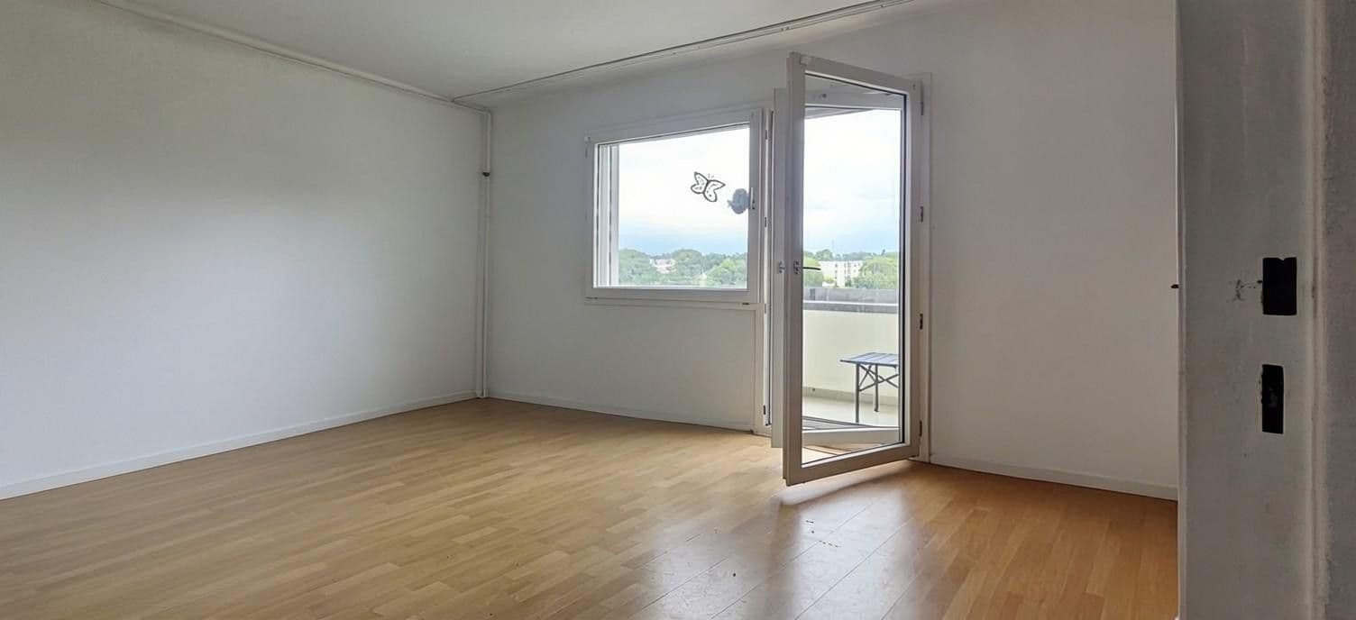 Prodej bytu 2+1 55 m², Belfaster Strasse 35, Berlin Mitte, Berlín Prodej bytu 2+1 55 m², Belfaster Strasse 35, Berlin Mitte, Berlín
