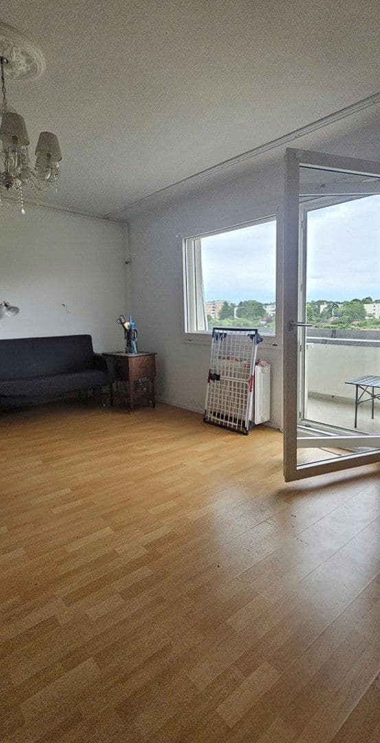 Prodej bytu 2+1 55 m², Belfaster Strasse 35, Berlin Mitte, Berlín Prodej bytu 2+1 55 m², Belfaster Strasse 35, Berlin Mitte, Berlín