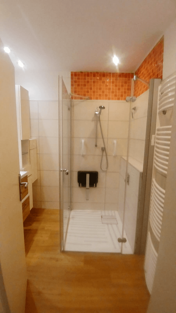 Prodej bytu 3+1 84 m², Schwanenstr 10, Solingen, Severní Porýní-Vestfálsko Prodej bytu 3+1 84 m², Schwanenstr 10, Solingen, Severní Porýní-Vestfálsko