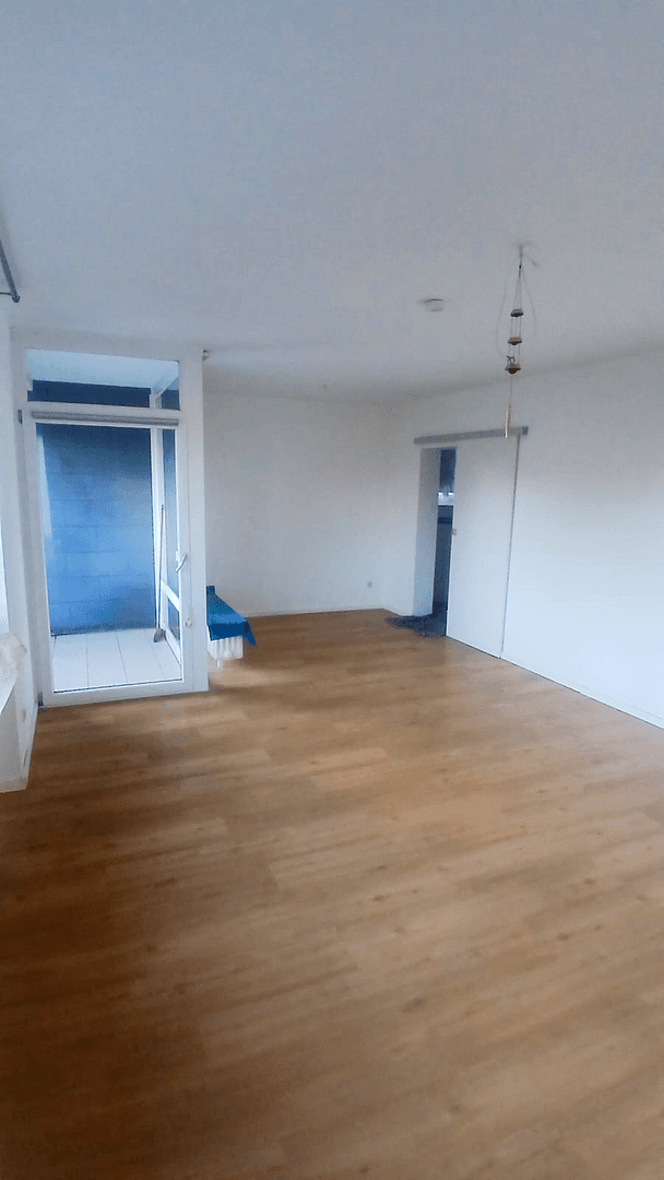 Prodej bytu 3+1 84 m², Schwanenstr 10, Solingen, Severní Porýní-Vestfálsko Prodej bytu 3+1 84 m², Schwanenstr 10, Solingen, Severní Porýní-Vestfálsko
