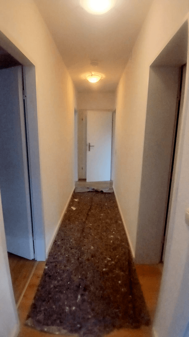 Prodej bytu 3+1 84 m², Schwanenstr 10, Solingen, Severní Porýní-Vestfálsko Prodej bytu 3+1 84 m², Schwanenstr 10, Solingen, Severní Porýní-Vestfálsko