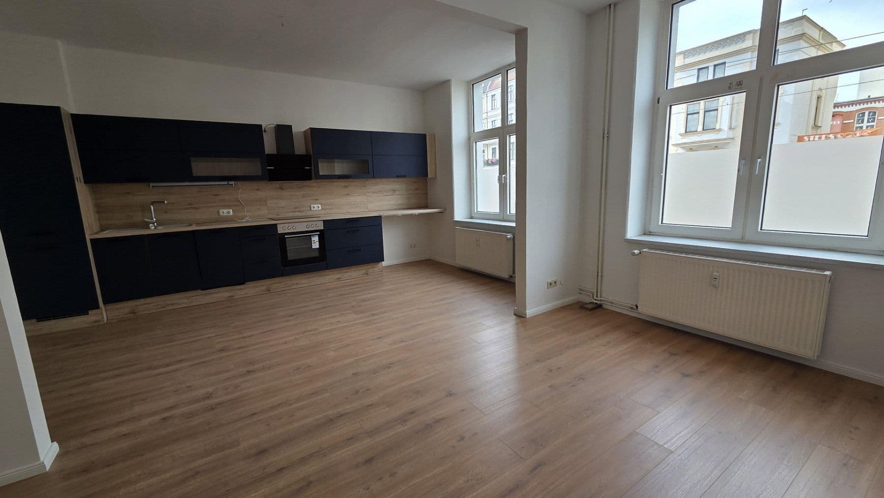 Pronájem bytu 2+1 62 m², Magdeburg, Sasko-Anhaltsko Pronájem bytu 2+1 62 m², Magdeburg, Sasko-Anhaltsko