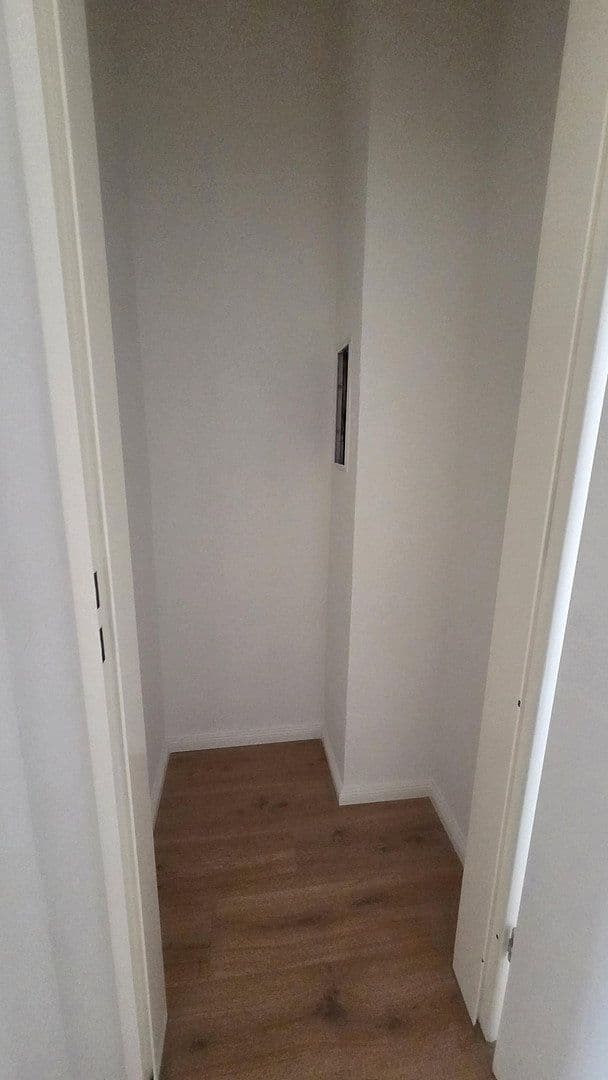 Pronájem bytu 2+1 62 m², Magdeburg, Sasko-Anhaltsko Pronájem bytu 2+1 62 m², Magdeburg, Sasko-Anhaltsko