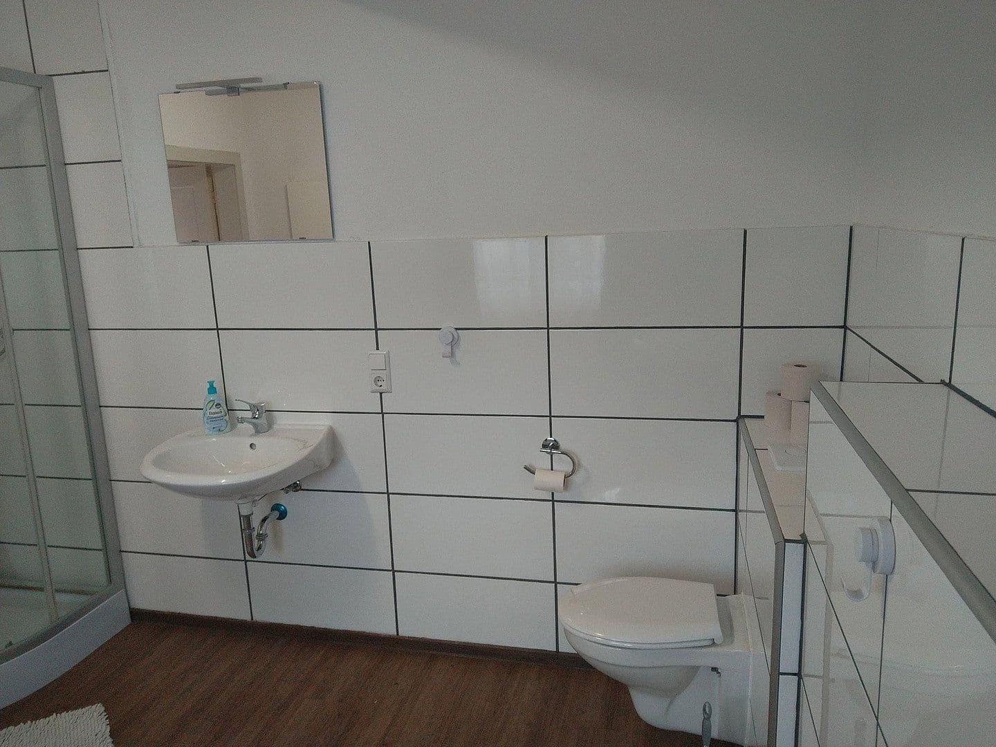 Pronájem domu 190 m², pozemek 800 m², Dietingen, Bádensko-Württembersko Pronájem domu 190 m², pozemek 800 m², Dietingen, Bádensko-Württembersko