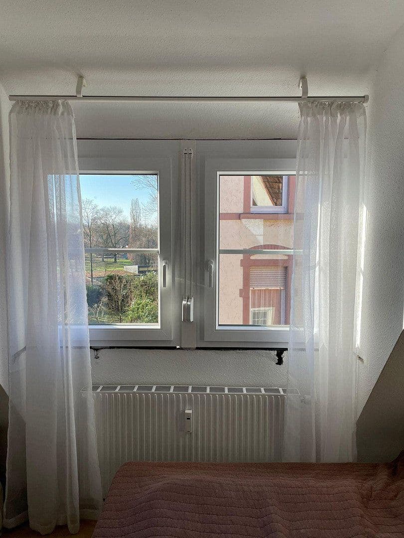 Pronájem bytu 1+1 26 m², Schlossergasse 13, Offenburg, Bádensko-Württembersko Pronájem bytu 1+1 26 m², Schlossergasse 13, Offenburg, Bádensko-Württembersko