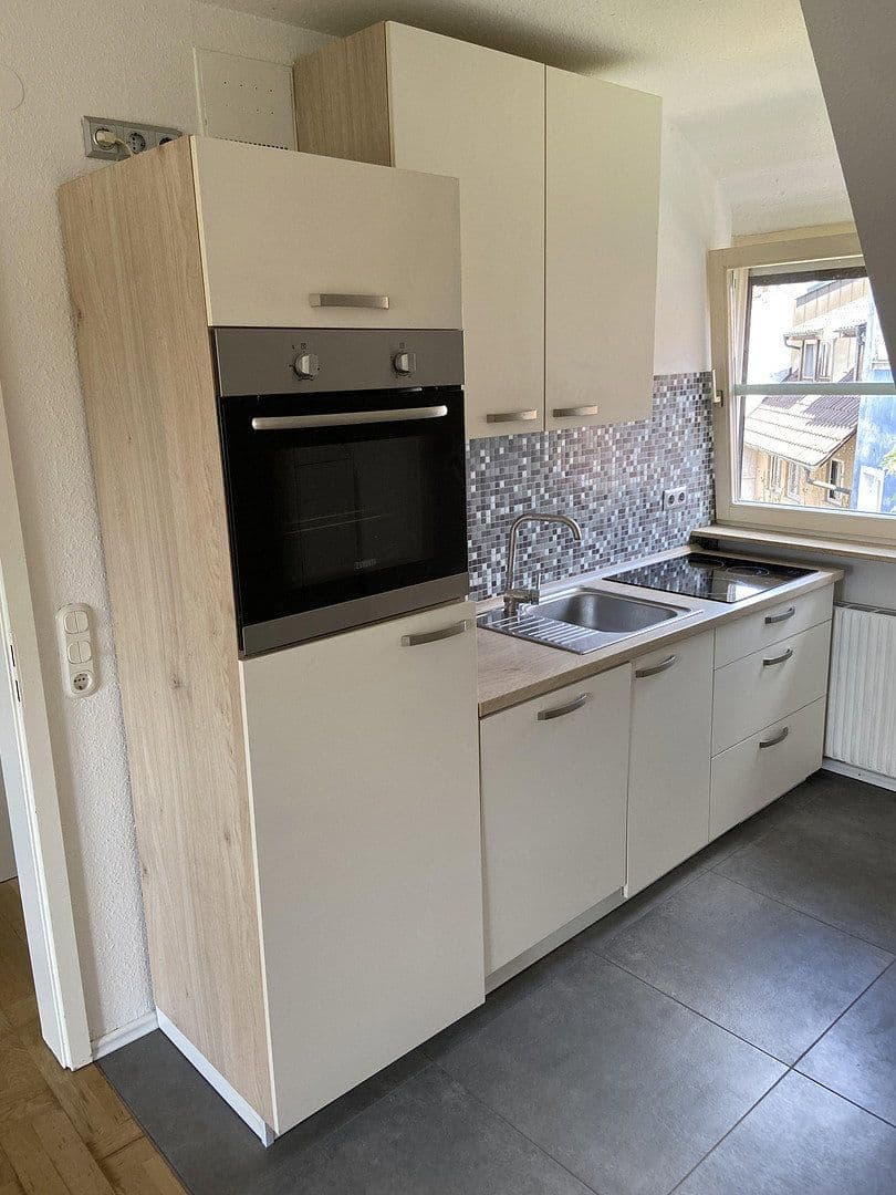 Pronájem bytu 1+1 26 m², Schlossergasse 13, Offenburg, Bádensko-Württembersko Pronájem bytu 1+1 26 m², Schlossergasse 13, Offenburg, Bádensko-Württembersko