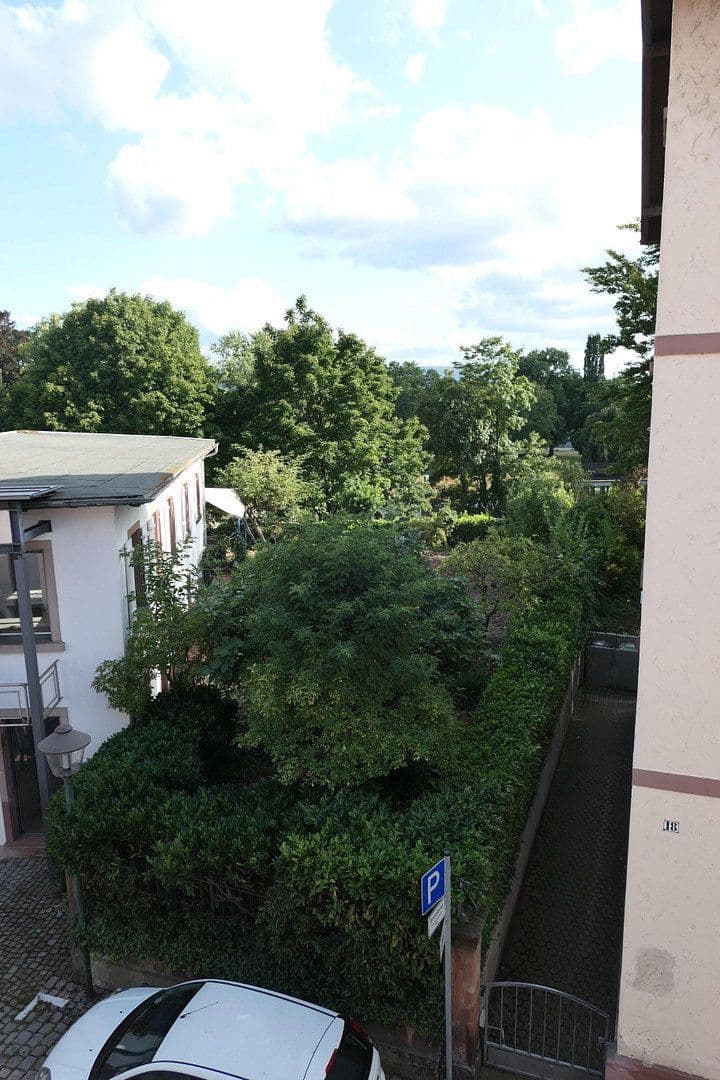 Pronájem bytu 1+1 26 m², Schlossergasse 13, Offenburg, Bádensko-Württembersko Pronájem bytu 1+1 26 m², Schlossergasse 13, Offenburg, Bádensko-Württembersko