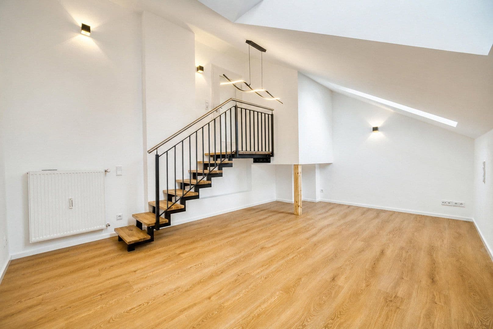 Prodej bytu 4+1 99 m², Dr.-Bergmeisterstraße 43, Pfaffenhofen an der Ilm, Bavorsko Prodej bytu 4+1 99 m², Dr.-Bergmeisterstraße 43, Pfaffenhofen an der Ilm, Bavorsko