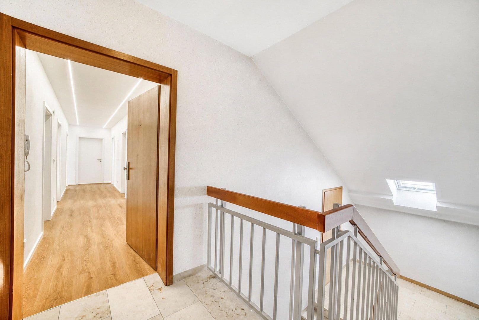 Prodej bytu 4+1 99 m², Dr.-Bergmeisterstraße 43, Pfaffenhofen an der Ilm, Bavorsko Prodej bytu 4+1 99 m², Dr.-Bergmeisterstraße 43, Pfaffenhofen an der Ilm, Bavorsko