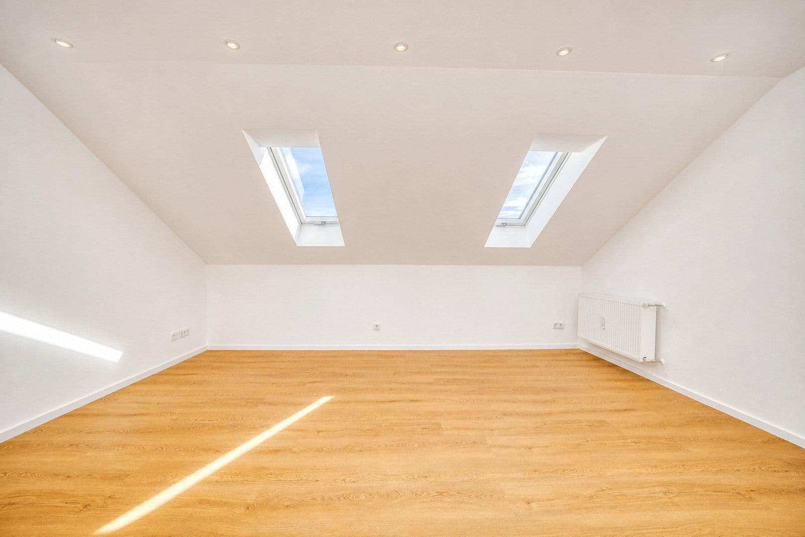 Prodej bytu 4+1 99 m², Dr.-Bergmeisterstraße 43, Pfaffenhofen an der Ilm, Bavorsko Prodej bytu 4+1 99 m², Dr.-Bergmeisterstraße 43, Pfaffenhofen an der Ilm, Bavorsko