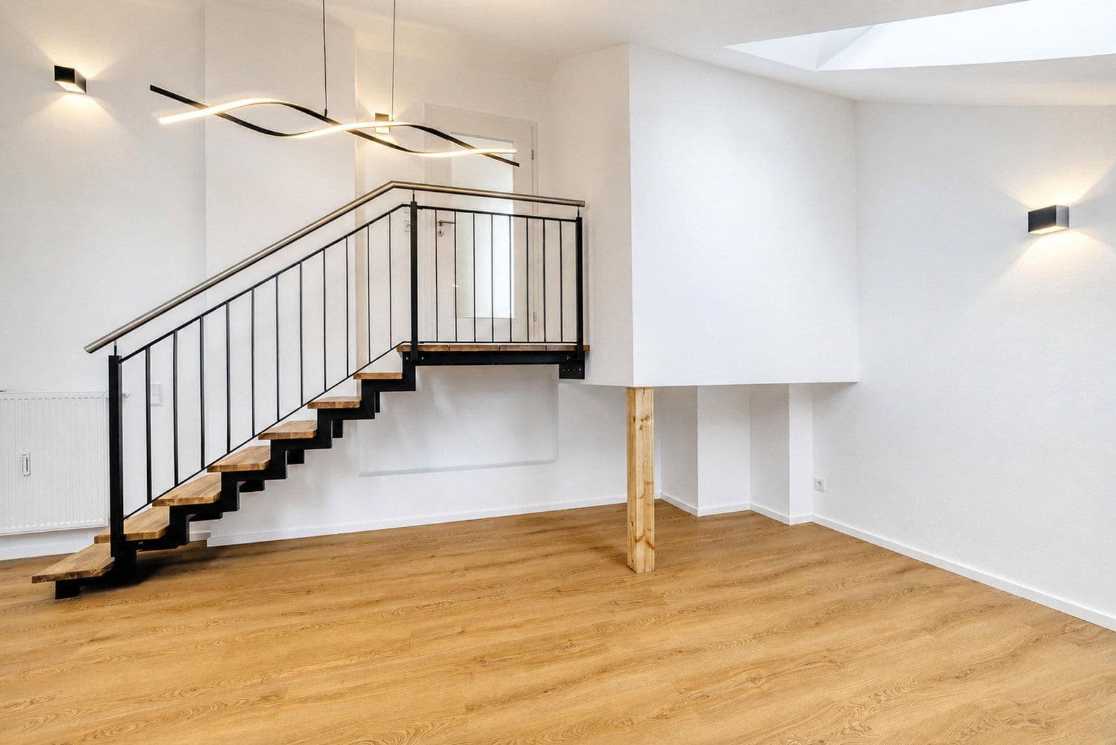 Prodej bytu 4+1 99 m², Dr.-Bergmeisterstraße 43, Pfaffenhofen an der Ilm, Bavorsko Prodej bytu 4+1 99 m², Dr.-Bergmeisterstraße 43, Pfaffenhofen an der Ilm, Bavorsko