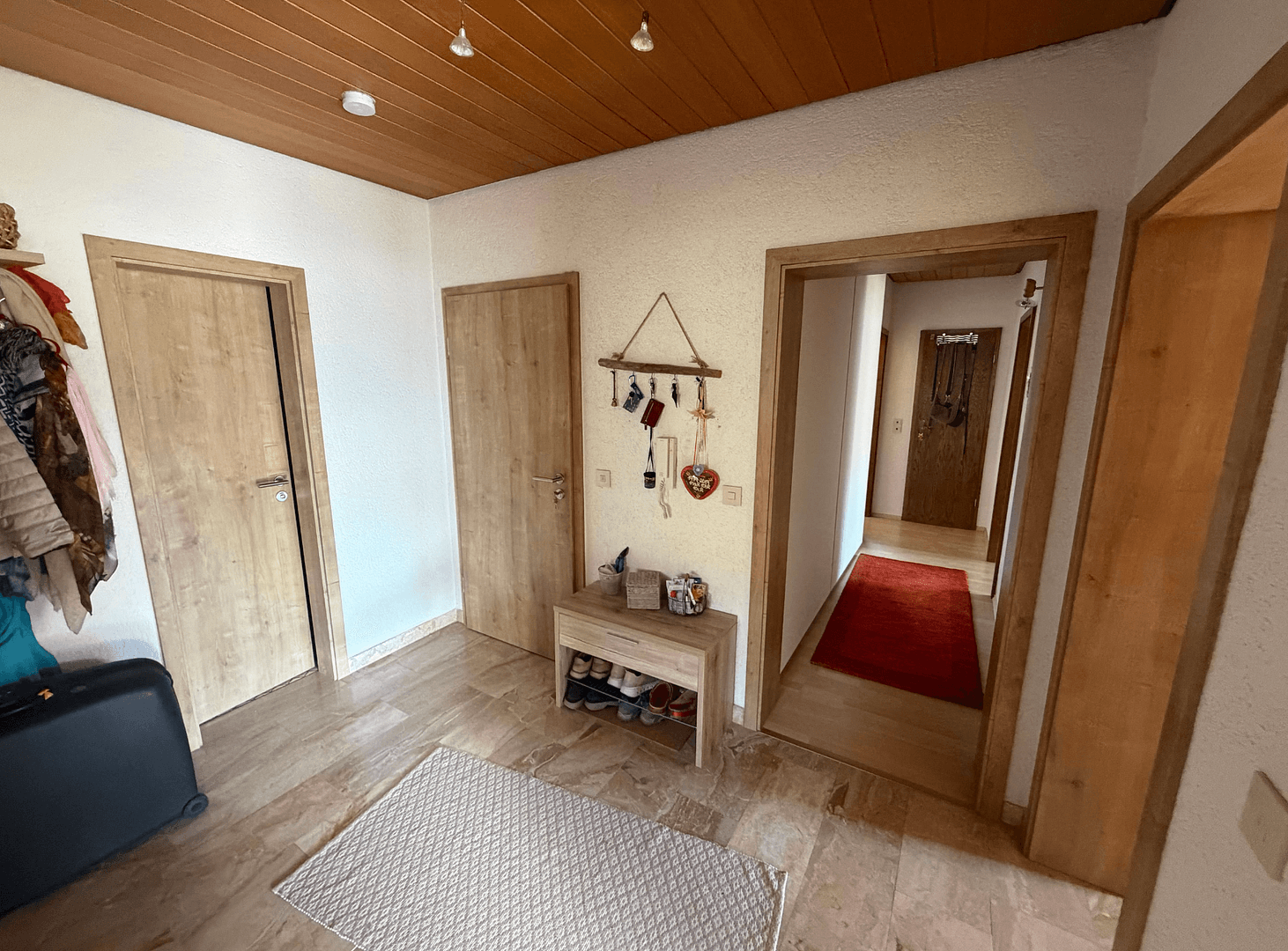 Pronájem bytu 4+1 120 m², Rohrwiesenweg 8A, Groß-Umstadt, Hessen Pronájem bytu 4+1 120 m², Rohrwiesenweg 8A, Groß-Umstadt, Hessen