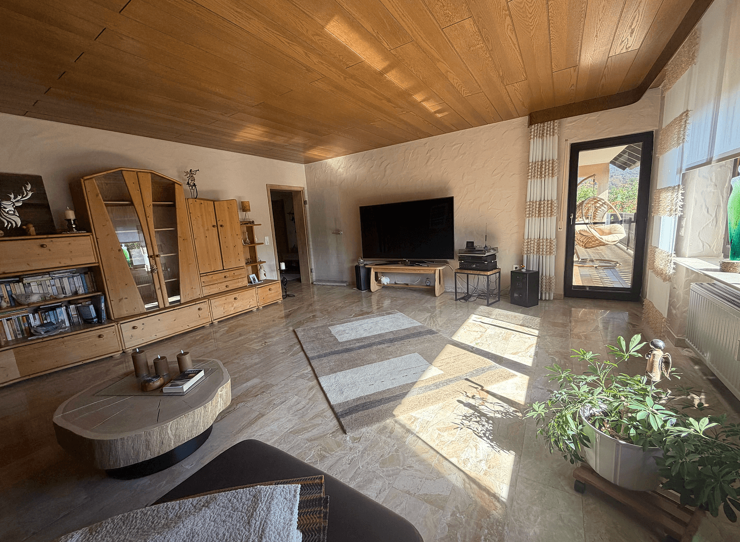 Pronájem bytu 4+1 120 m², Rohrwiesenweg 8A, Groß-Umstadt, Hessen Pronájem bytu 4+1 120 m², Rohrwiesenweg 8A, Groß-Umstadt, Hessen