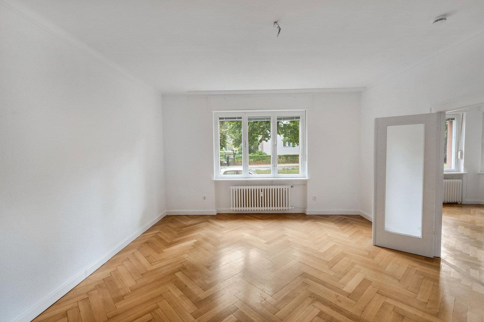 Prodej bytu 4+kk 144 m², Hundekehlestraße 16-17, Berlin, Berlín Prodej bytu 4+kk 144 m², Hundekehlestraße 16-17, Berlin, Berlín