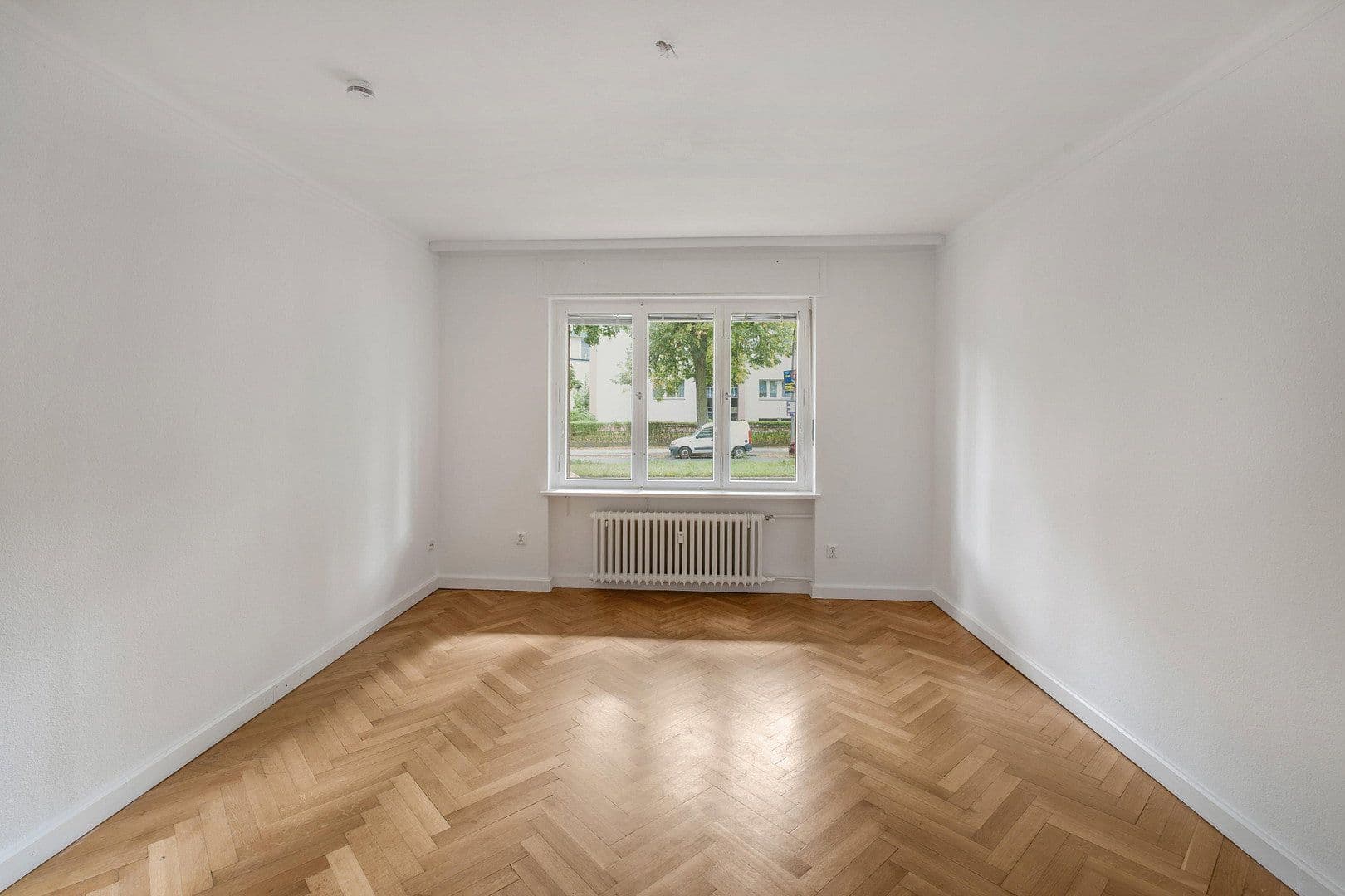 Prodej bytu 4+kk 144 m², Hundekehlestraße 16-17, Berlin, Berlín Prodej bytu 4+kk 144 m², Hundekehlestraße 16-17, Berlin, Berlín
