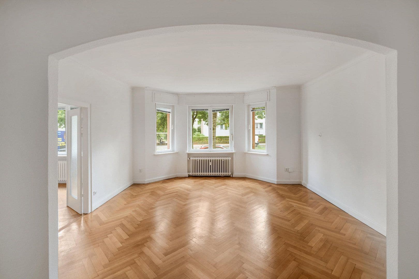 Prodej bytu 4+kk 144 m², Hundekehlestraße 16-17, Berlin, Berlín Prodej bytu 4+kk 144 m², Hundekehlestraße 16-17, Berlin, Berlín