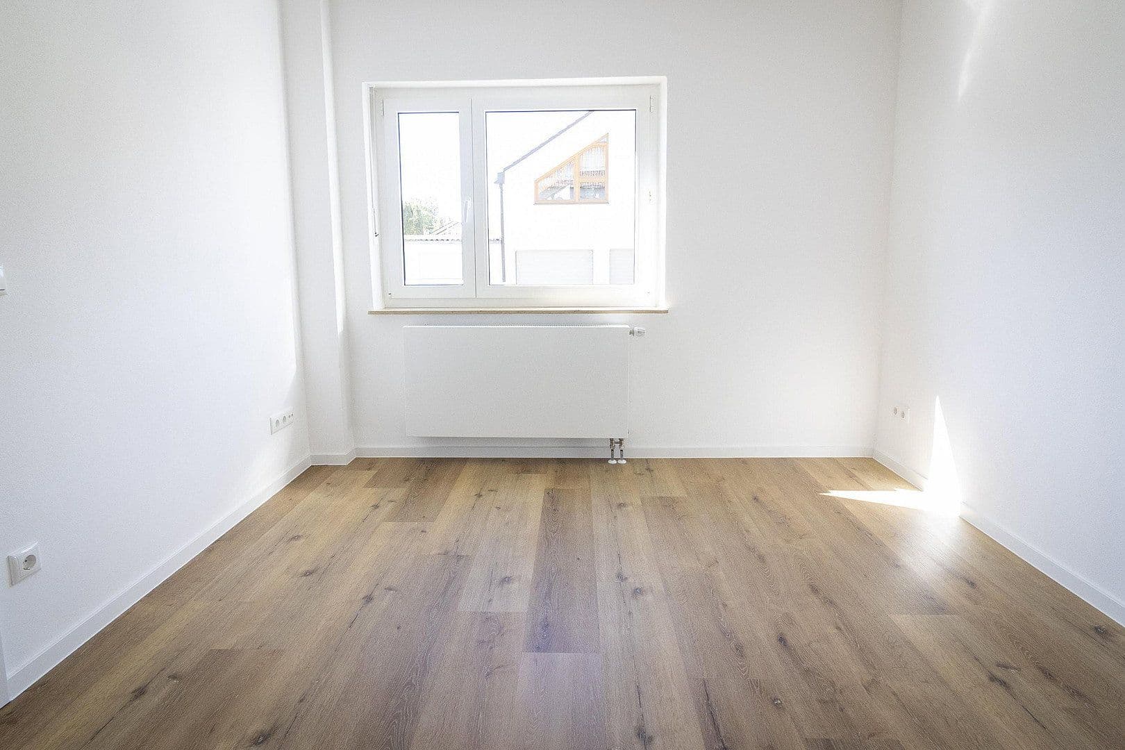 Prodej bytu 2+1 38 m², Wichernstraße 4, Niederwerrn, Bavorsko Prodej bytu 2+1 38 m², Wichernstraße 4, Niederwerrn, Bavorsko