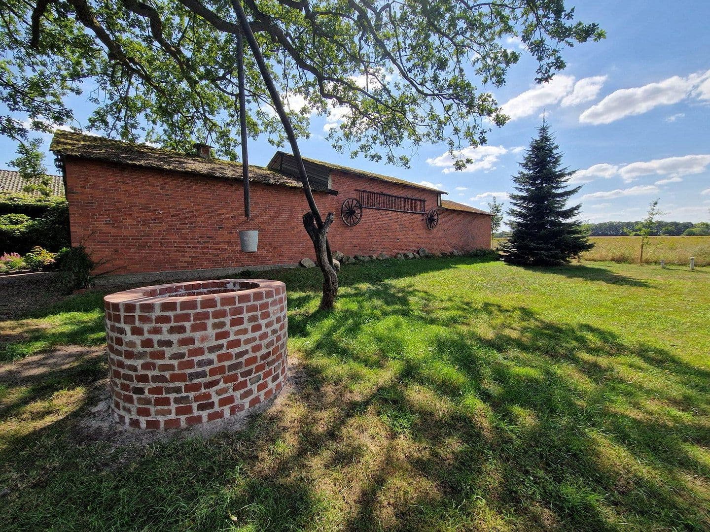 Prodej domu 290 m², pozemek 4.718 m², Gehlbergen 2, Bruchhausen-Vilsen, Dolní Sasko Prodej domu 290 m², pozemek 4.718 m², Gehlbergen 2, Bruchhausen-Vilsen, Dolní Sasko