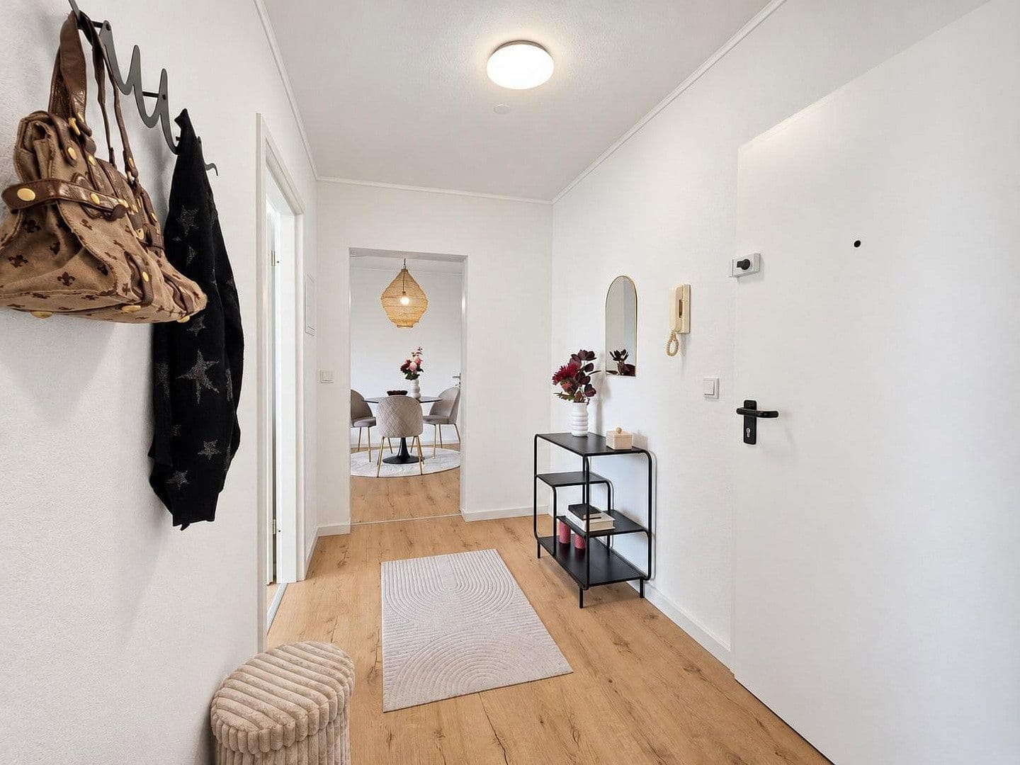 Prodej bytu 2+1 64 m², Saarbrücken, Země Sársko Prodej bytu 2+1 64 m², Saarbrücken, Země Sársko