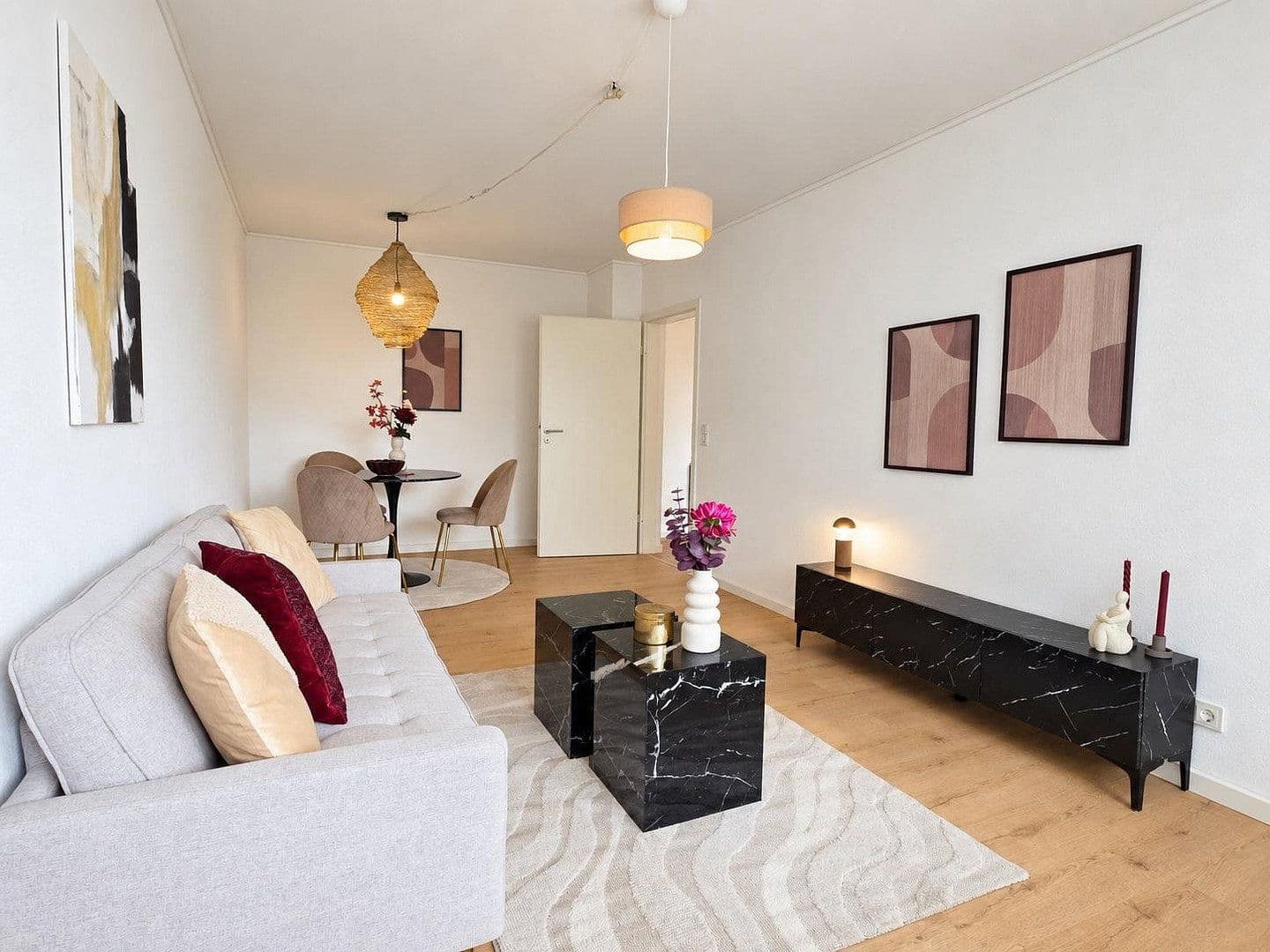 Prodej bytu 2+1 64 m², Saarbrücken, Země Sársko Prodej bytu 2+1 64 m², Saarbrücken, Země Sársko