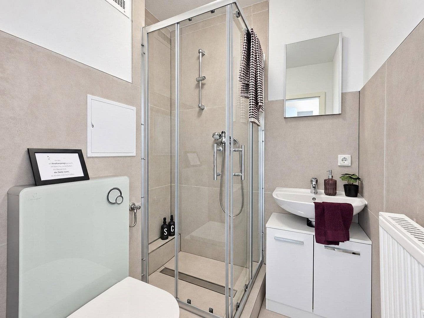 Prodej bytu 2+1 64 m², Saarbrücken, Země Sársko Prodej bytu 2+1 64 m², Saarbrücken, Země Sársko