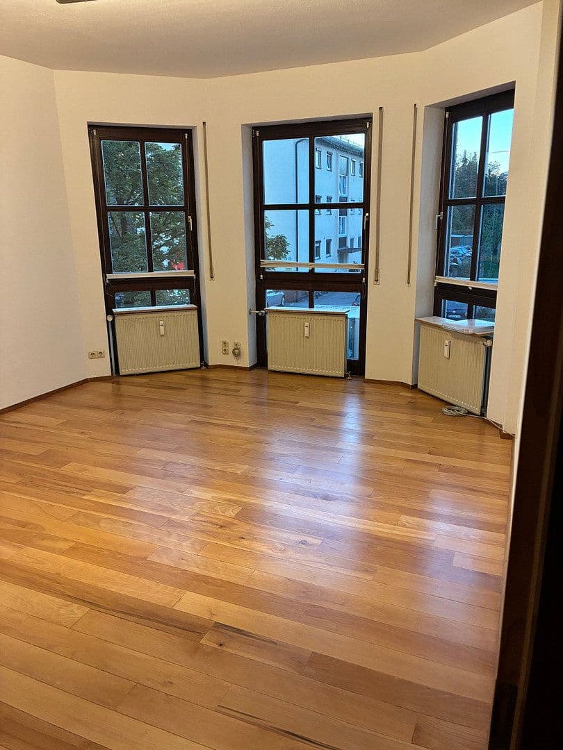 Pronájem bytu 2+1 47 m², Am Sulzbogen, Fürstenfeldbruck, Bavorsko Pronájem bytu 2+1 47 m², Am Sulzbogen, Fürstenfeldbruck, Bavorsko
