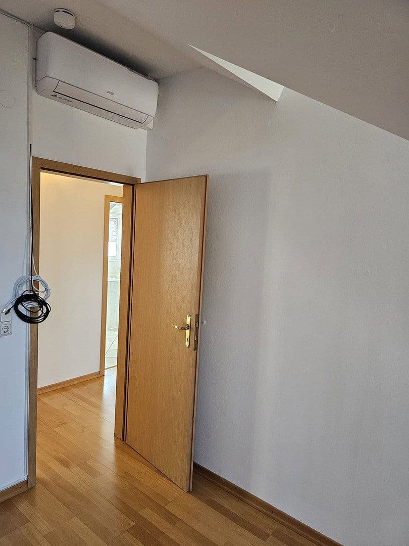 Prodej bytu 4+1 150 m², Mannheim, Bádensko-Württembersko Prodej bytu 4+1 150 m², Mannheim, Bádensko-Württembersko
