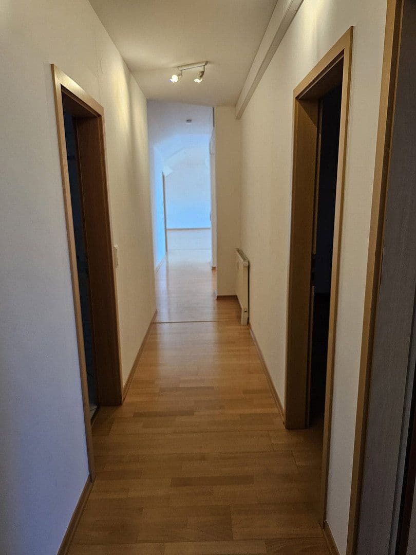 Prodej bytu 4+1 150 m², Mannheim, Bádensko-Württembersko Prodej bytu 4+1 150 m², Mannheim, Bádensko-Württembersko