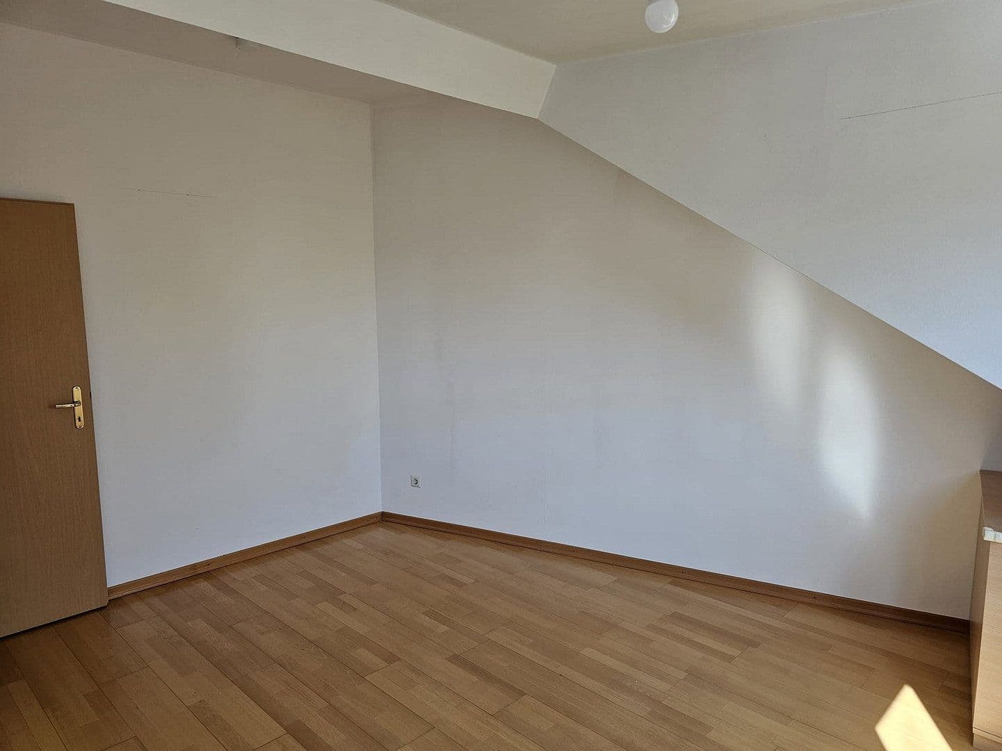 Prodej bytu 4+1 150 m², Mannheim, Bádensko-Württembersko Prodej bytu 4+1 150 m², Mannheim, Bádensko-Württembersko