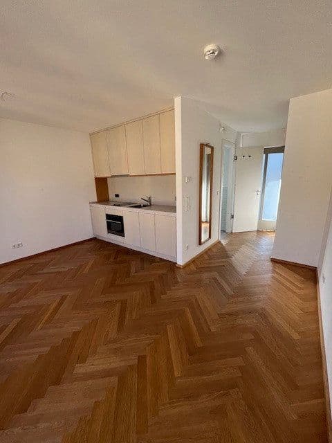 Pronájem bytu 1+1 32 m², Hinter der Schönen Aussicht 7, Frankfurt am Main, Hessen Pronájem bytu 1+1 32 m², Hinter der Schönen Aussicht 7, Frankfurt am Main, Hessen