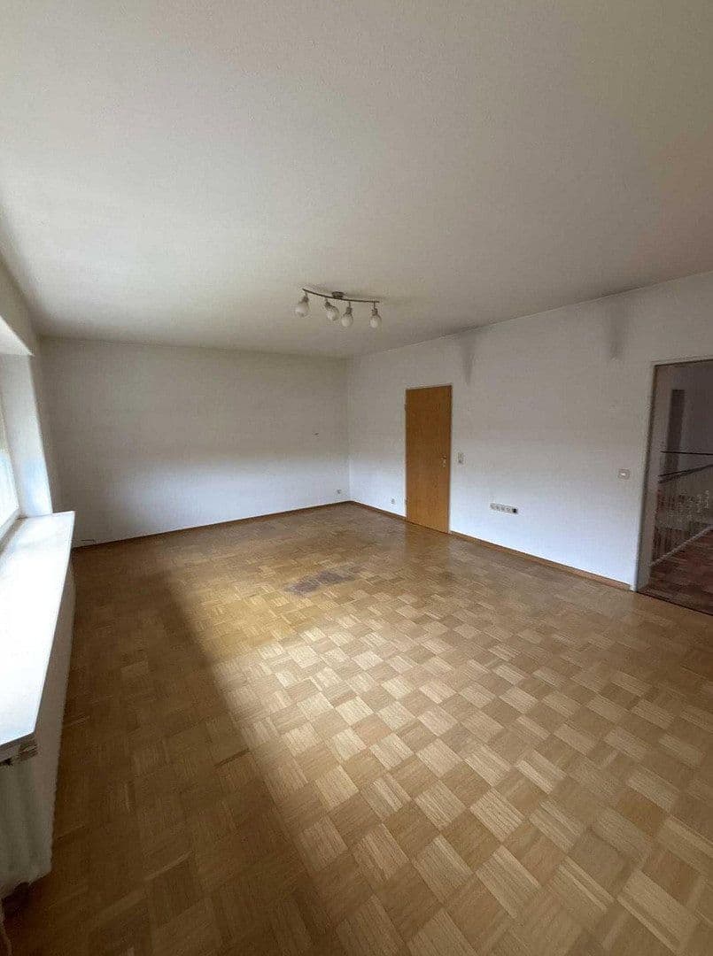 Prodej domu 206 m², pozemek 799 m², Herford, Severní Porýní-Vestfálsko Prodej domu 206 m², pozemek 799 m², Herford, Severní Porýní-Vestfálsko