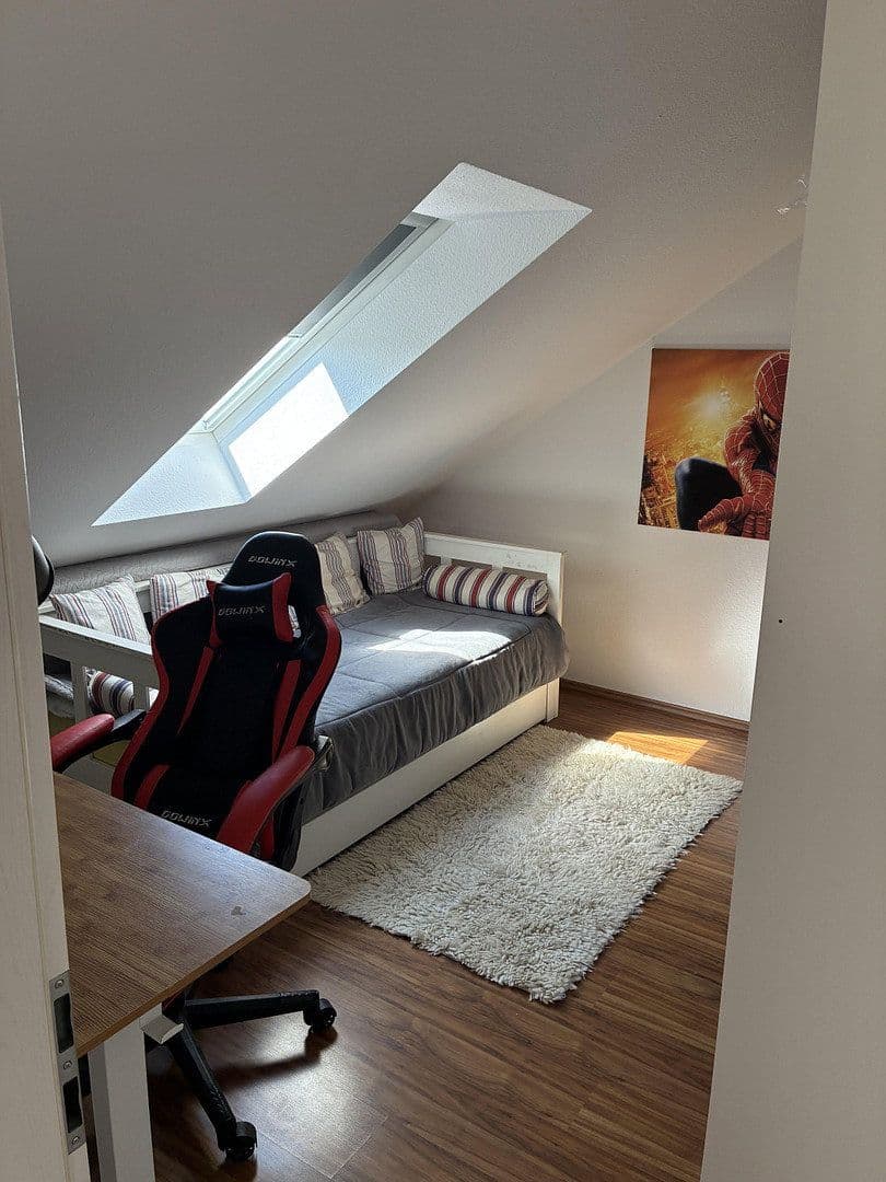 Pronájem bytu 3+1 80 m², Maxim-Gorki-Str., Dresden, Sasko Pronájem bytu 3+1 80 m², Maxim-Gorki-Str., Dresden, Sasko