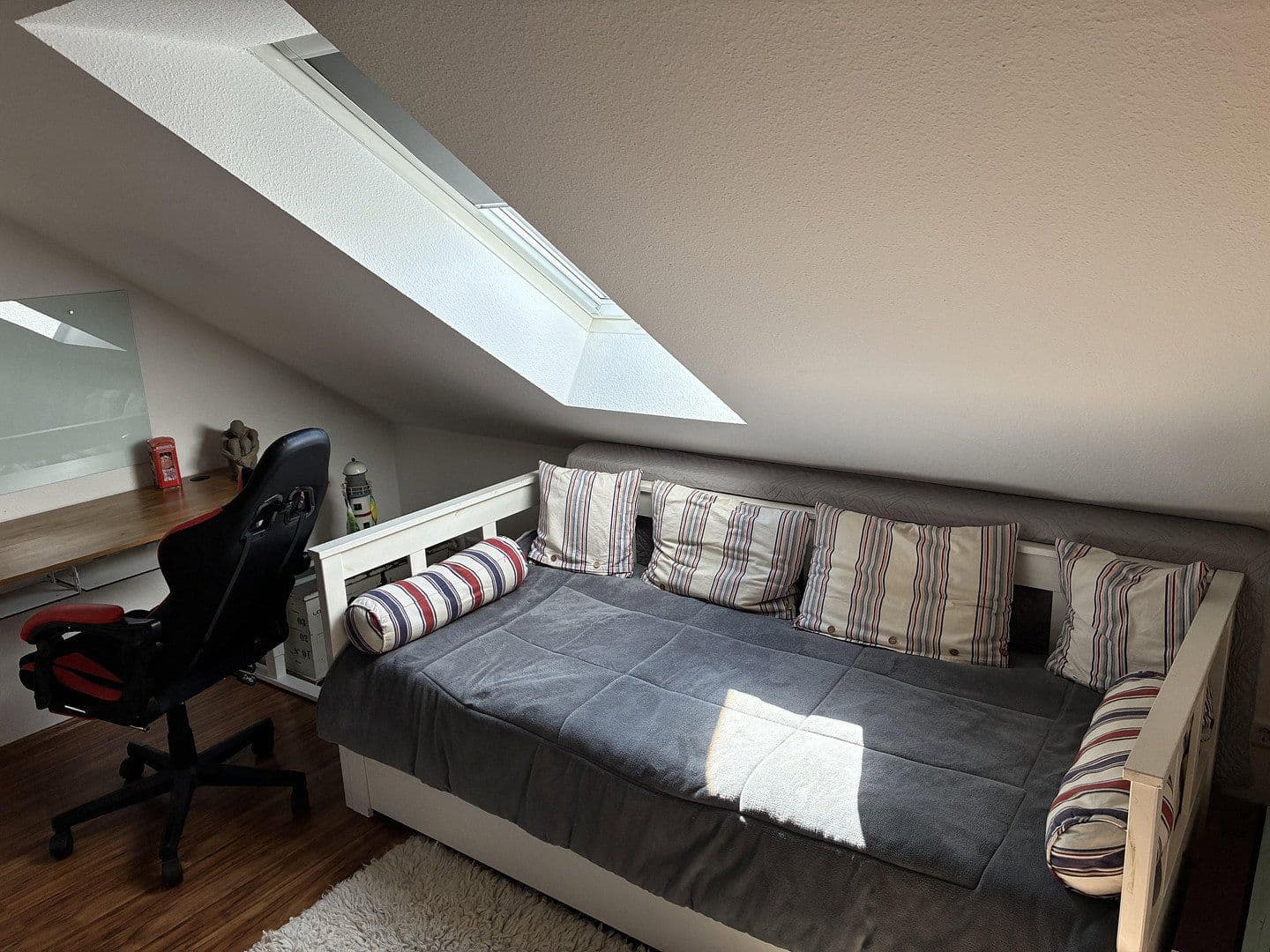 Pronájem bytu 3+1 80 m², Maxim-Gorki-Str., Dresden, Sasko Pronájem bytu 3+1 80 m², Maxim-Gorki-Str., Dresden, Sasko
