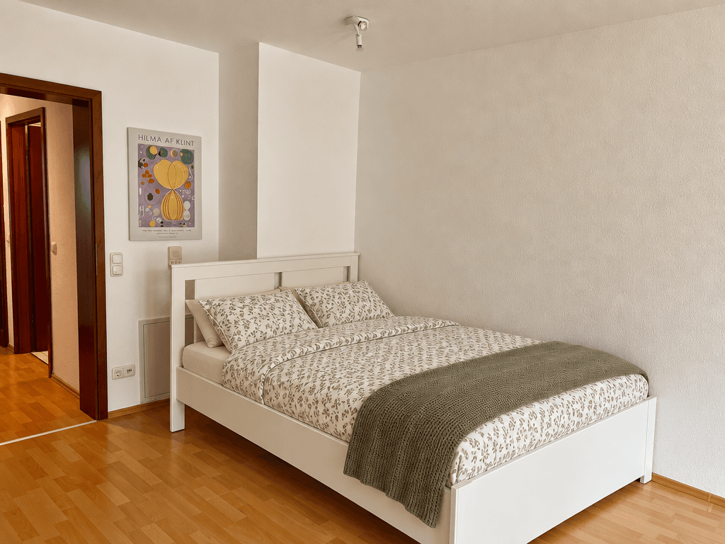 Pronájem bytu 1+1 42 m², Erlangen, Bavorsko Pronájem bytu 1+1 42 m², Erlangen, Bavorsko