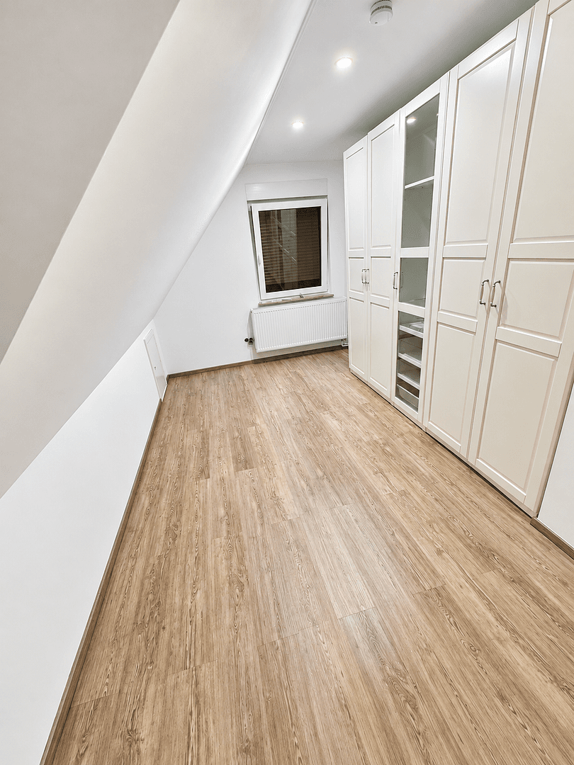 Pronájem domu 120 m², pozemek 344 m², Berlin, Berlín Pronájem domu 120 m², pozemek 344 m², Berlin, Berlín