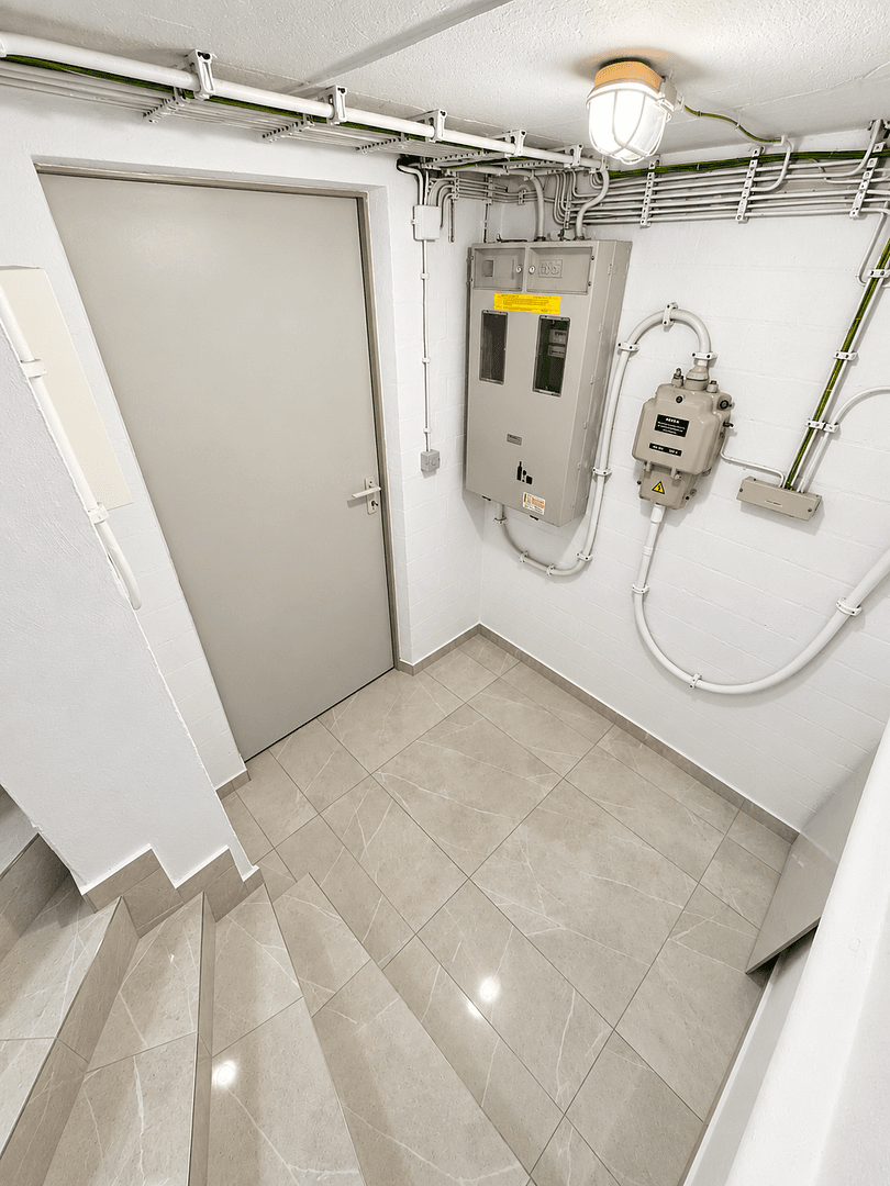Pronájem domu 120 m², pozemek 344 m², Berlin, Berlín Pronájem domu 120 m², pozemek 344 m², Berlin, Berlín