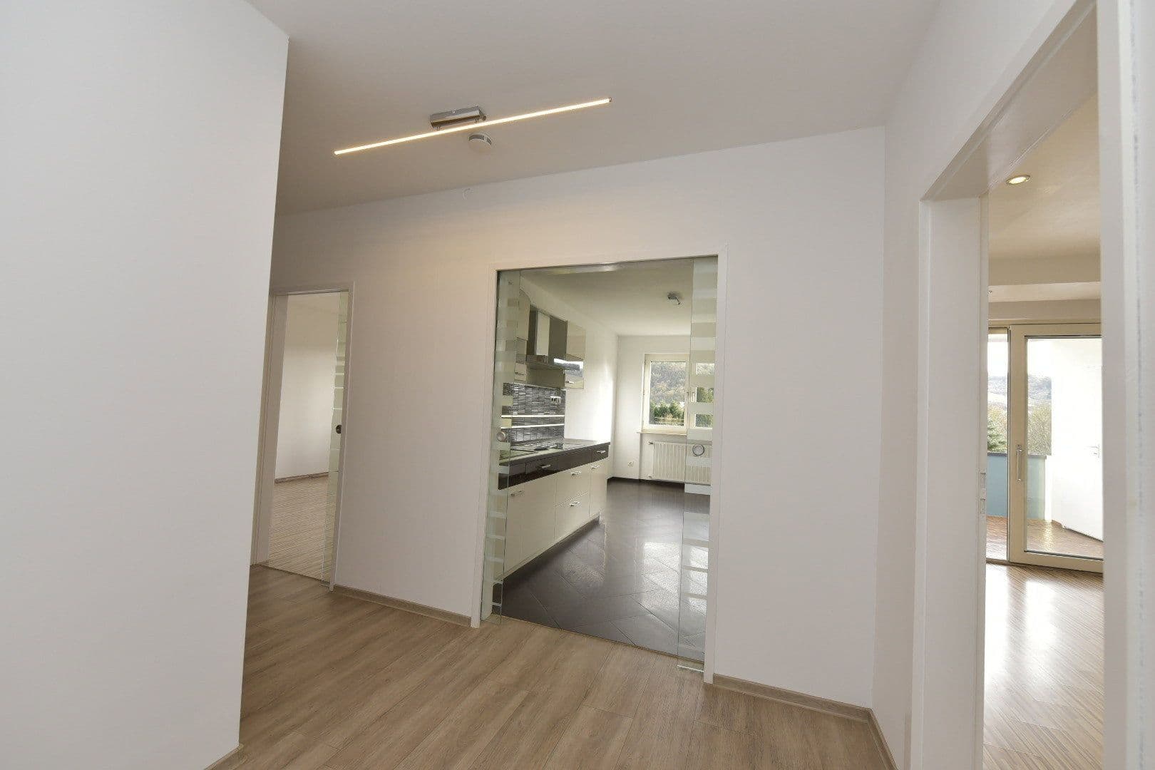Pronájem bytu 2+1 75 m², Pfalzeler-Straße 87B, Trier, Porýní-Falc Pronájem bytu 2+1 75 m², Pfalzeler-Straße 87B, Trier, Porýní-Falc