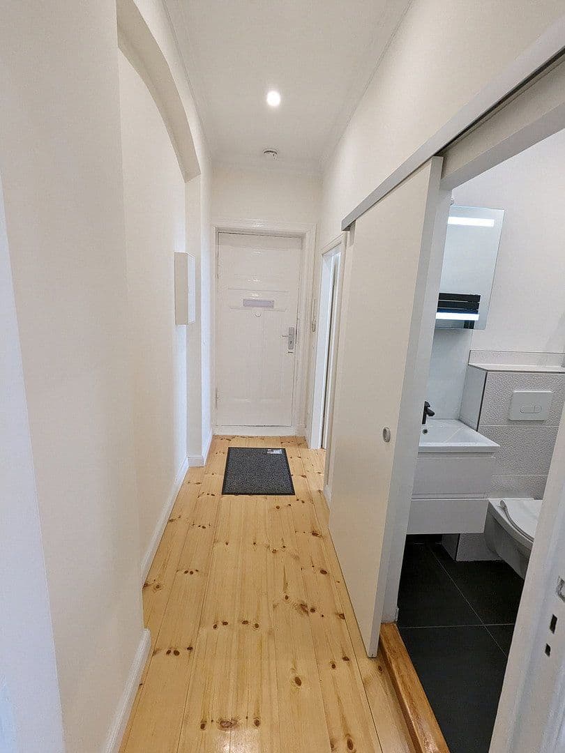 Prodej bytu 2+1 41 m², Pascalstr. 2, Berlin, Berlín Prodej bytu 2+1 41 m², Pascalstr. 2, Berlin, Berlín