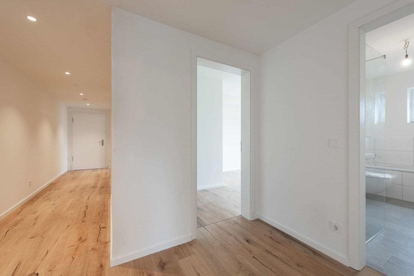 Pronájem bytu 4+1 110 m², Heidkampstwiete 8, Halstenbek, Šlesvicko-Holštýnsko Pronájem bytu 4+1 110 m², Heidkampstwiete 8, Halstenbek, Šlesvicko-Holštýnsko