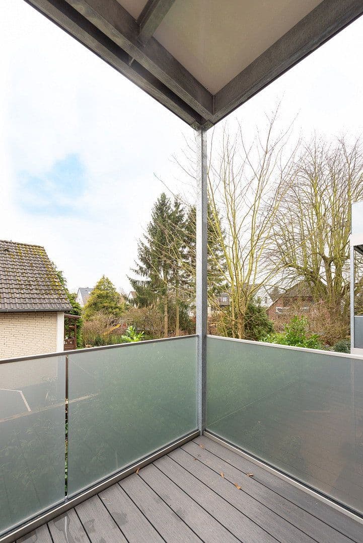 Pronájem bytu 4+1 110 m², Heidkampstwiete 8, Halstenbek, Šlesvicko-Holštýnsko Pronájem bytu 4+1 110 m², Heidkampstwiete 8, Halstenbek, Šlesvicko-Holštýnsko