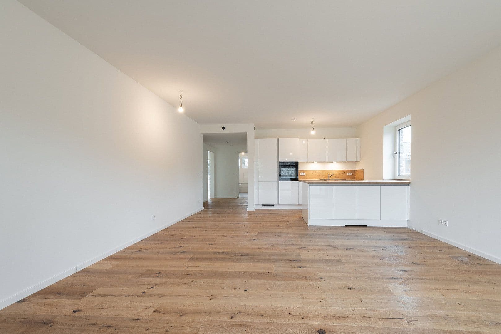 Pronájem bytu 4+1 110 m², Heidkampstwiete 8, Halstenbek, Šlesvicko-Holštýnsko Pronájem bytu 4+1 110 m², Heidkampstwiete 8, Halstenbek, Šlesvicko-Holštýnsko