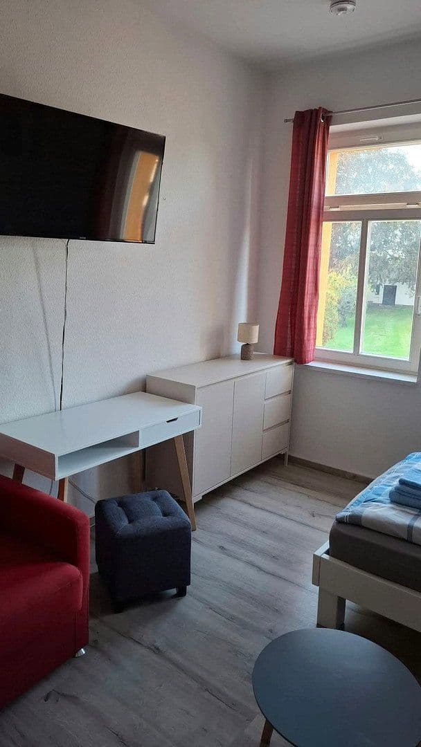 Pronájem bytu 1+1 25 m², Rudolstädter Str. 114, Erfurt, Durynsko Pronájem bytu 1+1 25 m², Rudolstädter Str. 114, Erfurt, Durynsko