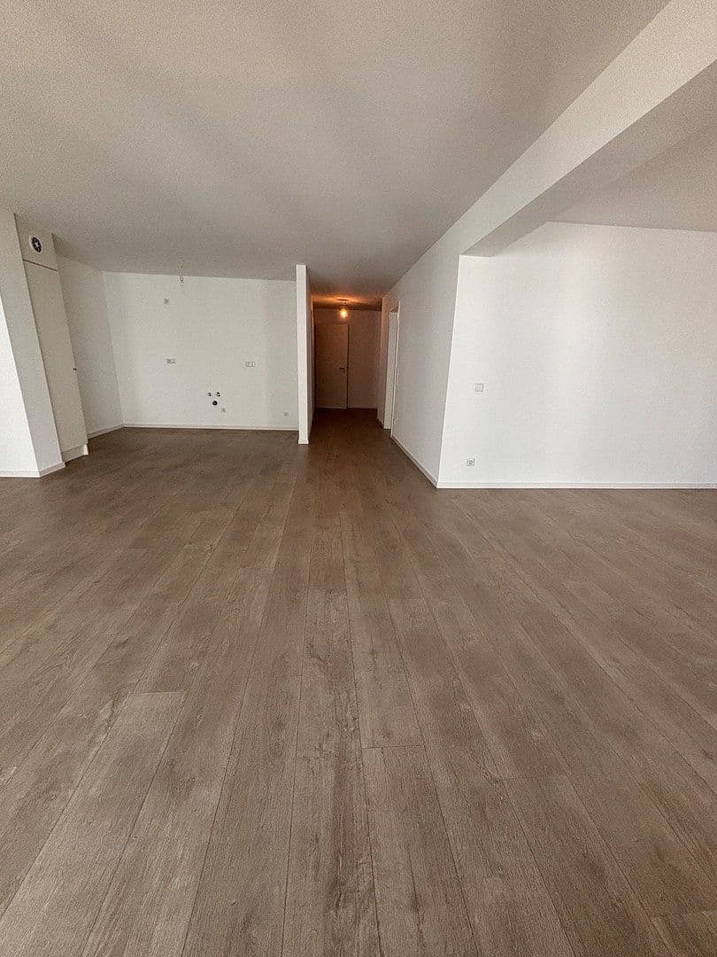 Pronájem bytu 2+kk 95 m², Paderborn, Severní Porýní-Vestfálsko Pronájem bytu 2+kk 95 m², Paderborn, Severní Porýní-Vestfálsko
