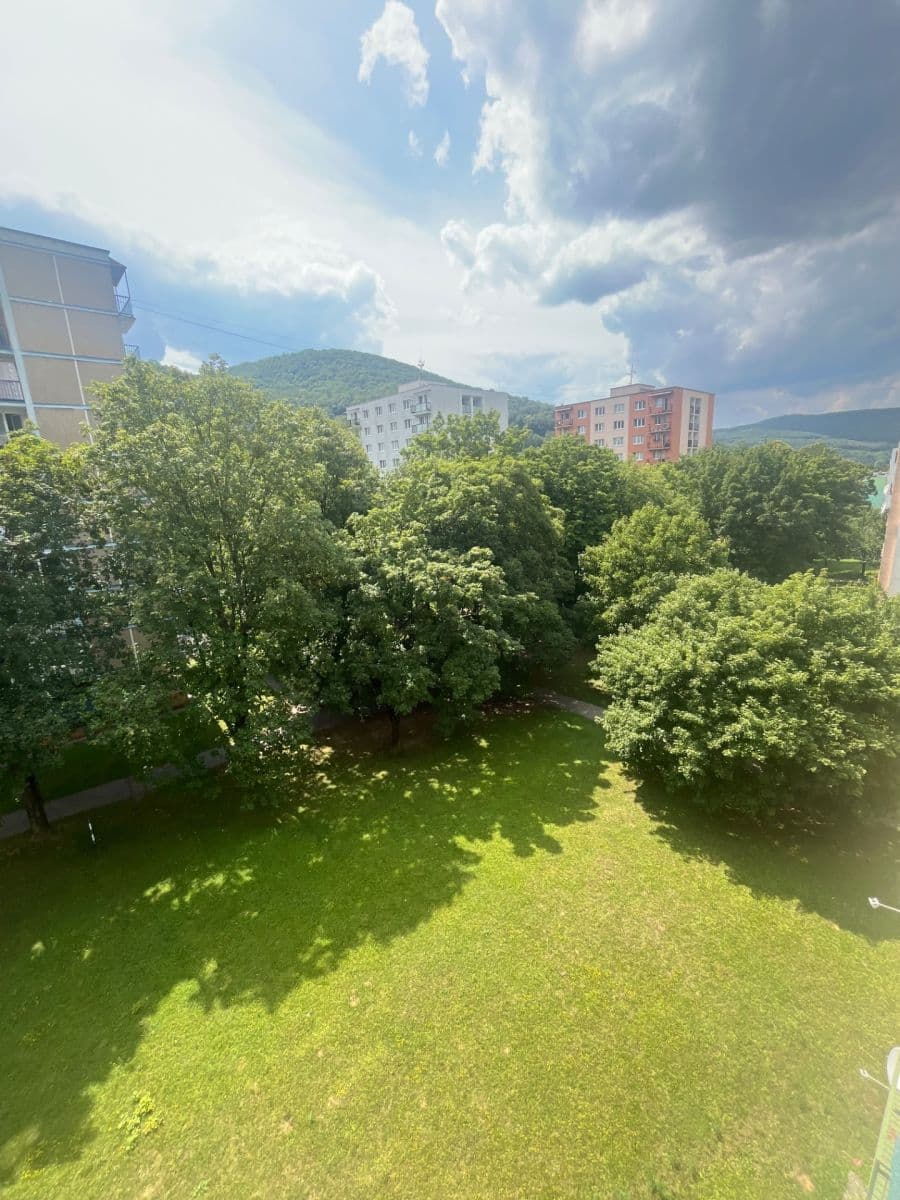 Pronájem bytu 2+1 54 m², Štvrť SNP, Trenčianske Teplice, Trenčiansky kraj Pronájem bytu 2+1 54 m², Štvrť SNP, Trenčianske Teplice, Trenčiansky kraj