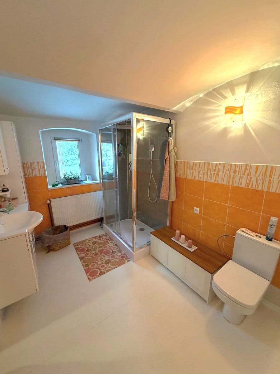 Prodej domu 1.686 m², pozemek 1.686 m², Blatno, Ústecký kraj Prodej domu 1.686 m², pozemek 1.686 m², Blatno, Ústecký kraj