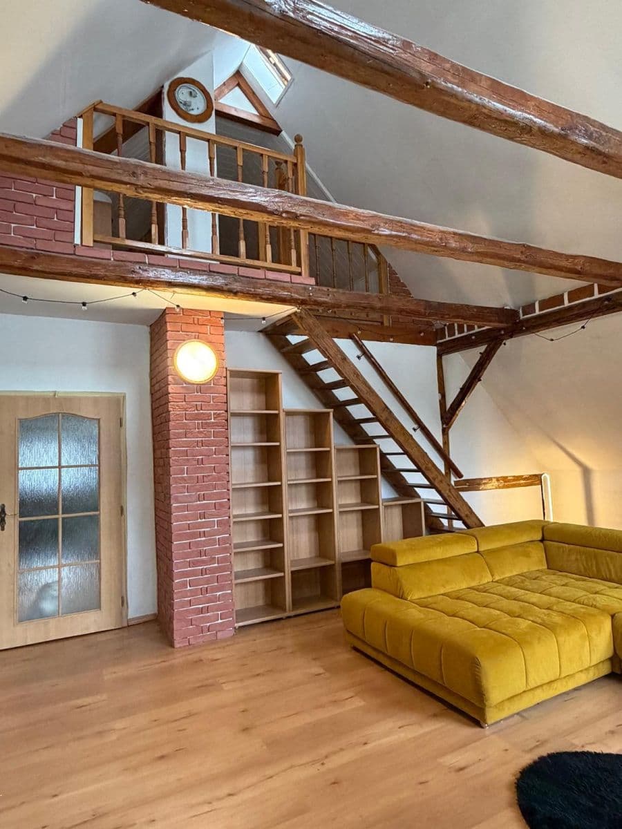 Prodej domu 1.686 m², pozemek 1.686 m², Blatno, Ústecký kraj Prodej domu 1.686 m², pozemek 1.686 m², Blatno, Ústecký kraj