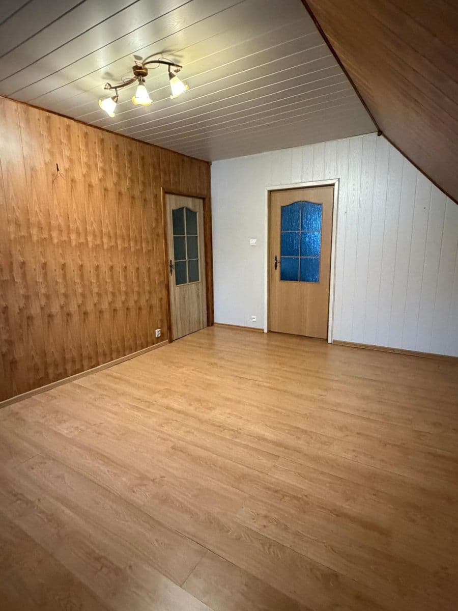 Prodej domu 1.686 m², pozemek 1.686 m², Blatno, Ústecký kraj Prodej domu 1.686 m², pozemek 1.686 m², Blatno, Ústecký kraj