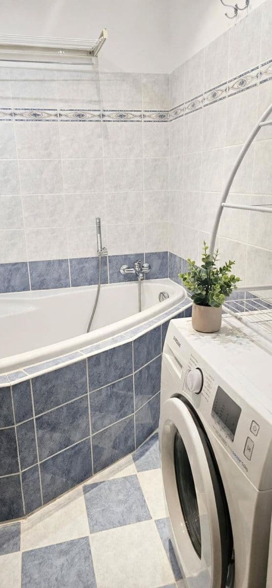 Prodej bytu 3+kk 63 m², Anny Drabíkové, Praha, Praha Prodej bytu 3+kk 63 m², Anny Drabíkové, Praha, Praha