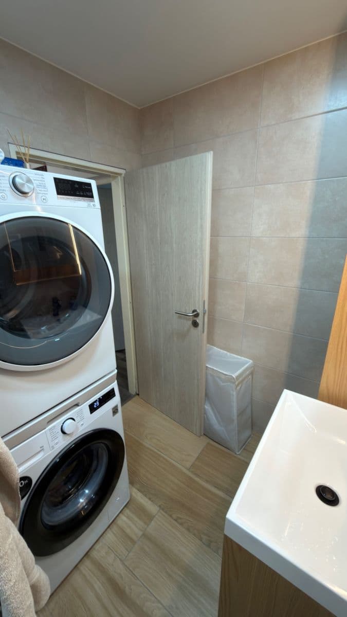 Prodej bytu 2+1 62 m², Čs. armády, Louny, Ústecký kraj Prodej bytu 2+1 62 m², Čs. armády, Louny, Ústecký kraj