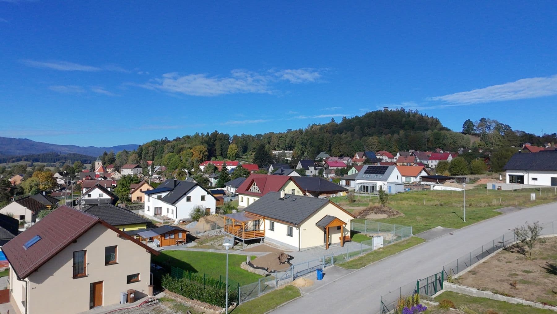 Prodej pozemku 723 m², Horní Planá, Jihočeský kraj Prodej pozemku 723 m², Horní Planá, Jihočeský kraj